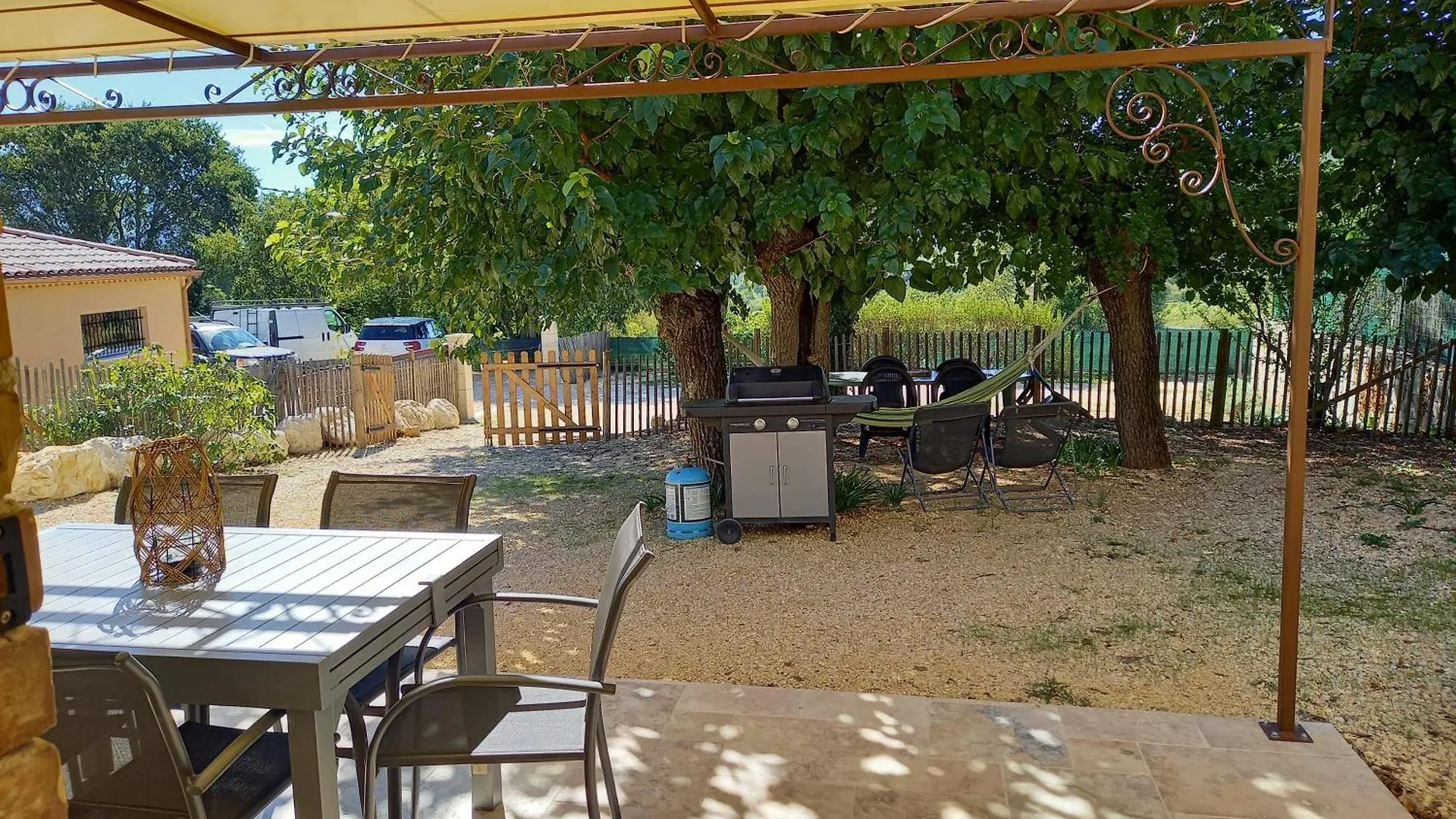 Gite La Maison Du Grand Pere Villa Lagorce  0*, Lagorce (Ardeche) France